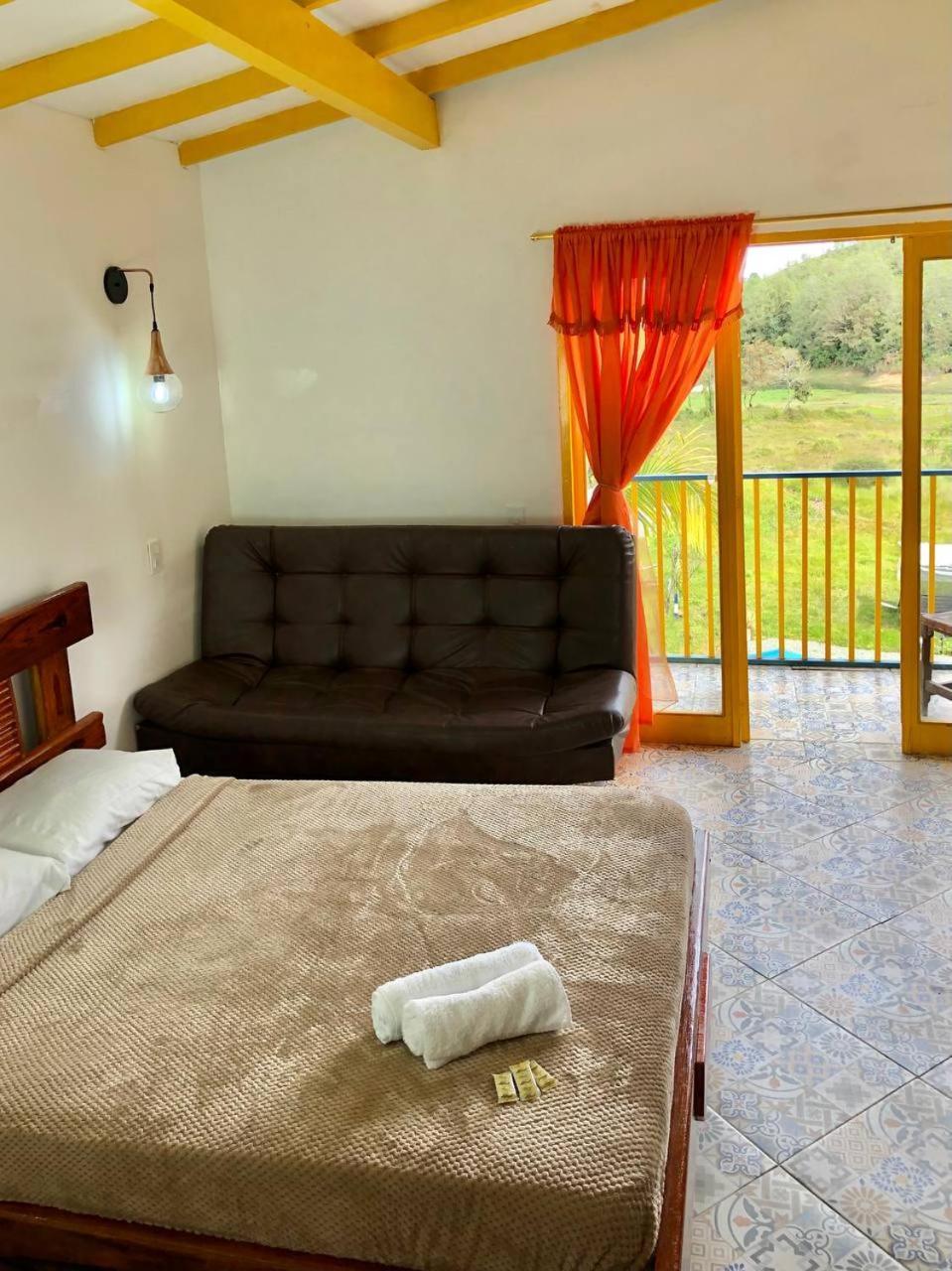 Alegria Hostel Boutique Guatapé Pokoj fotografie